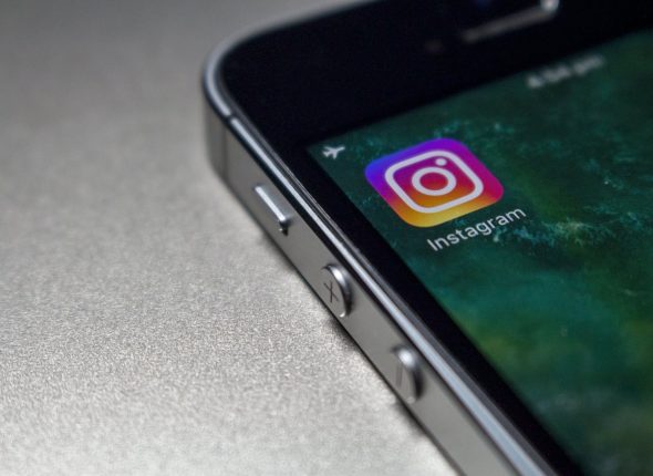 how to add your instagram link